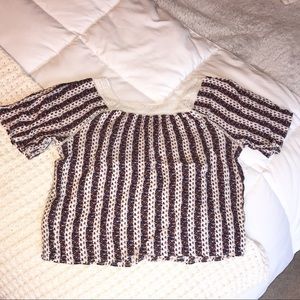 Flowy mid-crop blouse